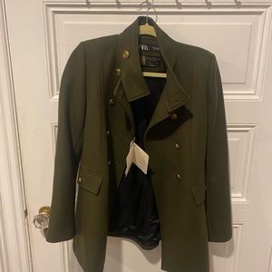 Olive Green Zara Coat! Perfect for fall. XS. Never been worn!